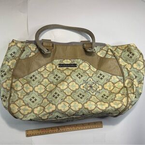 Petunia Pickle Bottom weekender bag